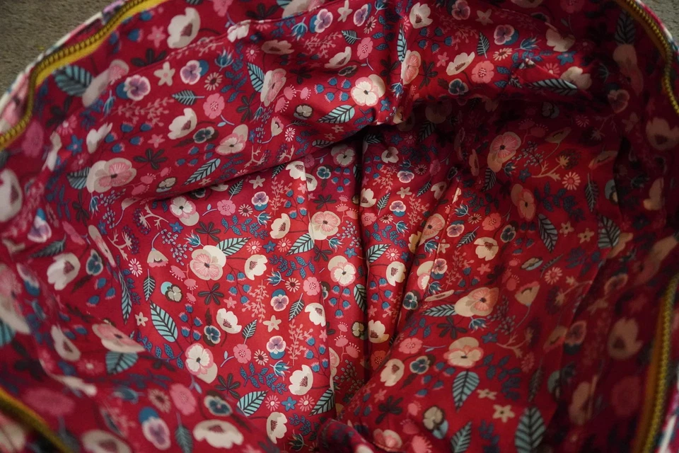 Bolso de Mano Matilda Jane Floral Patchwork Fin de Semana - Base Azul - Lunares Amarillos Foto 4 de 4