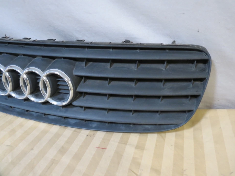 00 01 02 03 04 05 06 Audi TT Upper Radiator Bumper Grille Grill Mesh Chrome OEM Foto 2 de 4