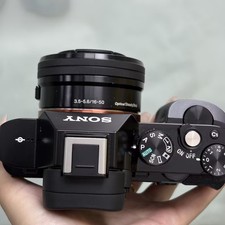 Sony Alpha A7R 36.4MP Mirrorless Digital SLR Camera With 16-50mm Lens Black