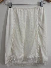 Vintage Youth Form Nylon Floral Embroidered Half Slip S/M Dainty Bows Cream