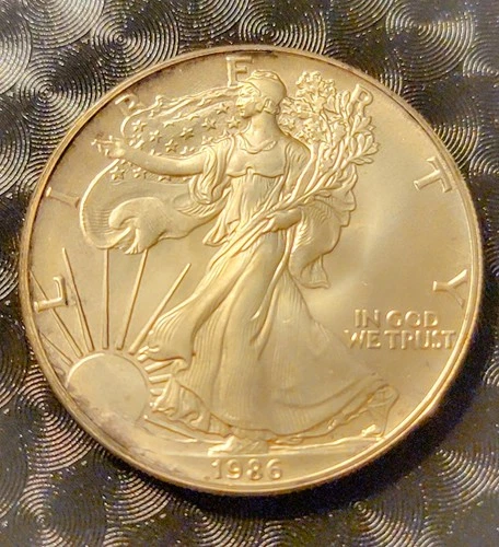 FIRST YEAR 1986  SILVER EAGLE YEAR  1 Troy Oz .999 Fine Silver important date