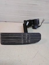 Freightliner  Columbia A01-29036-000  Throttle Pedal "MISSING A SPRING"