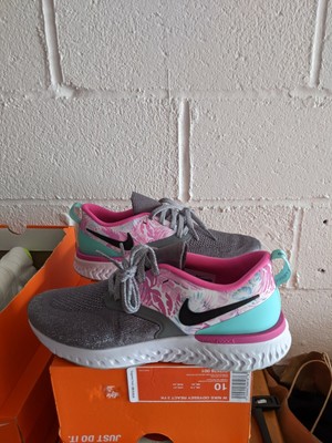 nike odyssey react flyknit 2 pink