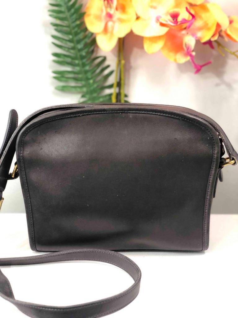 Vintage COACH Metropolis Black Smooth Leather Zip Crossbody
