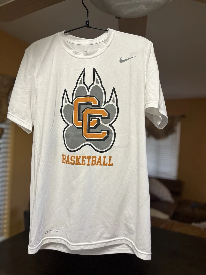 Equipo de Baloncesto Castaic Coyotes Lote 2 Pantalones Cortos 2 Camisas Negro Blanco Nike Pequeño Mediano Foto 2 de 4