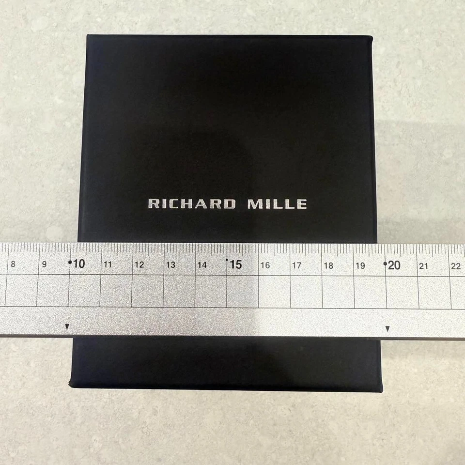 Caja Reloj RICHARD MILLE Original Estuche de Lujo Negro con Caja Directa de Japón Foto 3 de 4