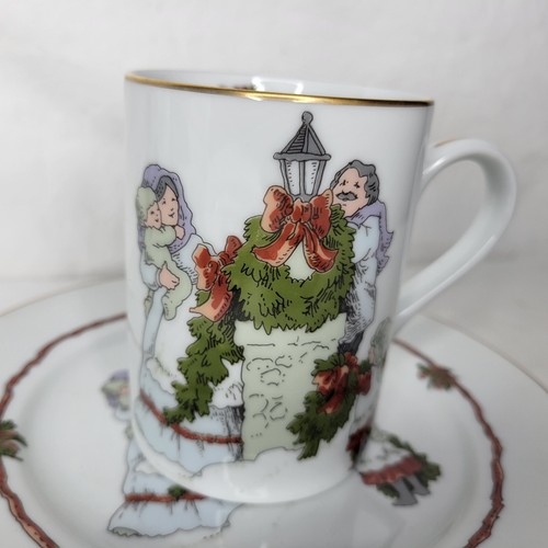 Vtg Fitz & Floyd Christmas 4 Dessert Plates Mugs Dog Cat Tree Deck Halls Japan - Picture 10 of 14