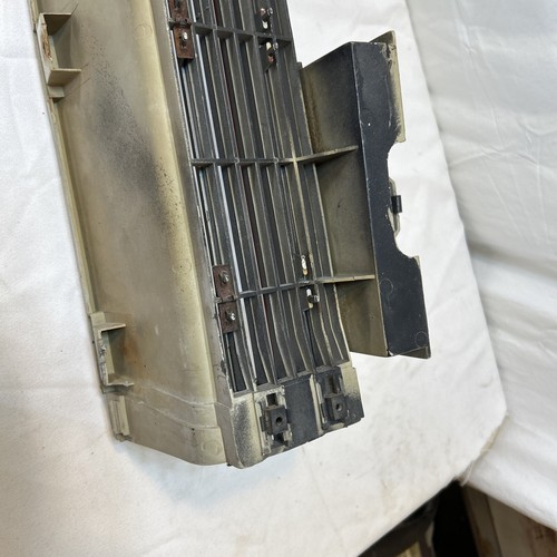 1970 Barracuda Original OEM Grill and headlight bezels - Picture 20 of 24