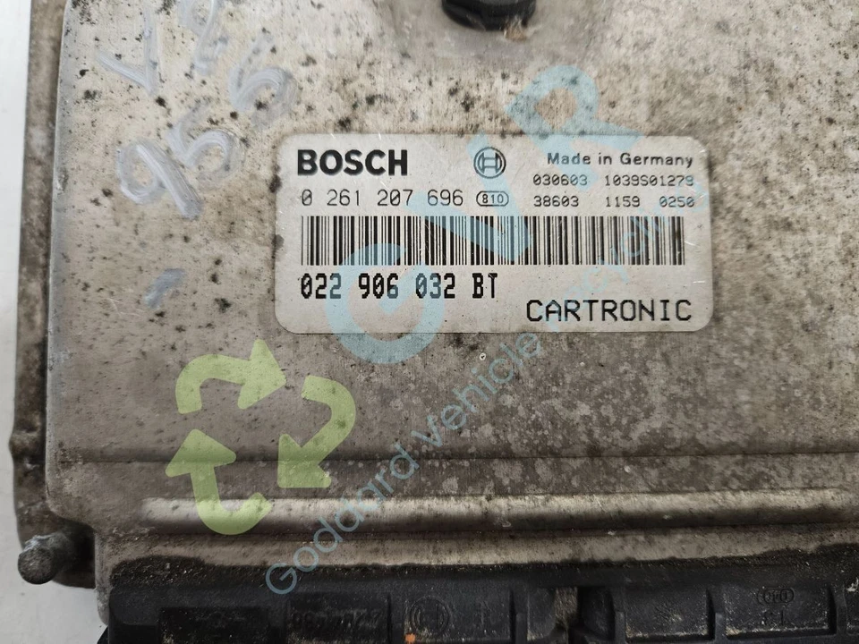 PORSCHE Cayenne S Tiptronic Engine ECU 022906032bt - Image 2 of 4