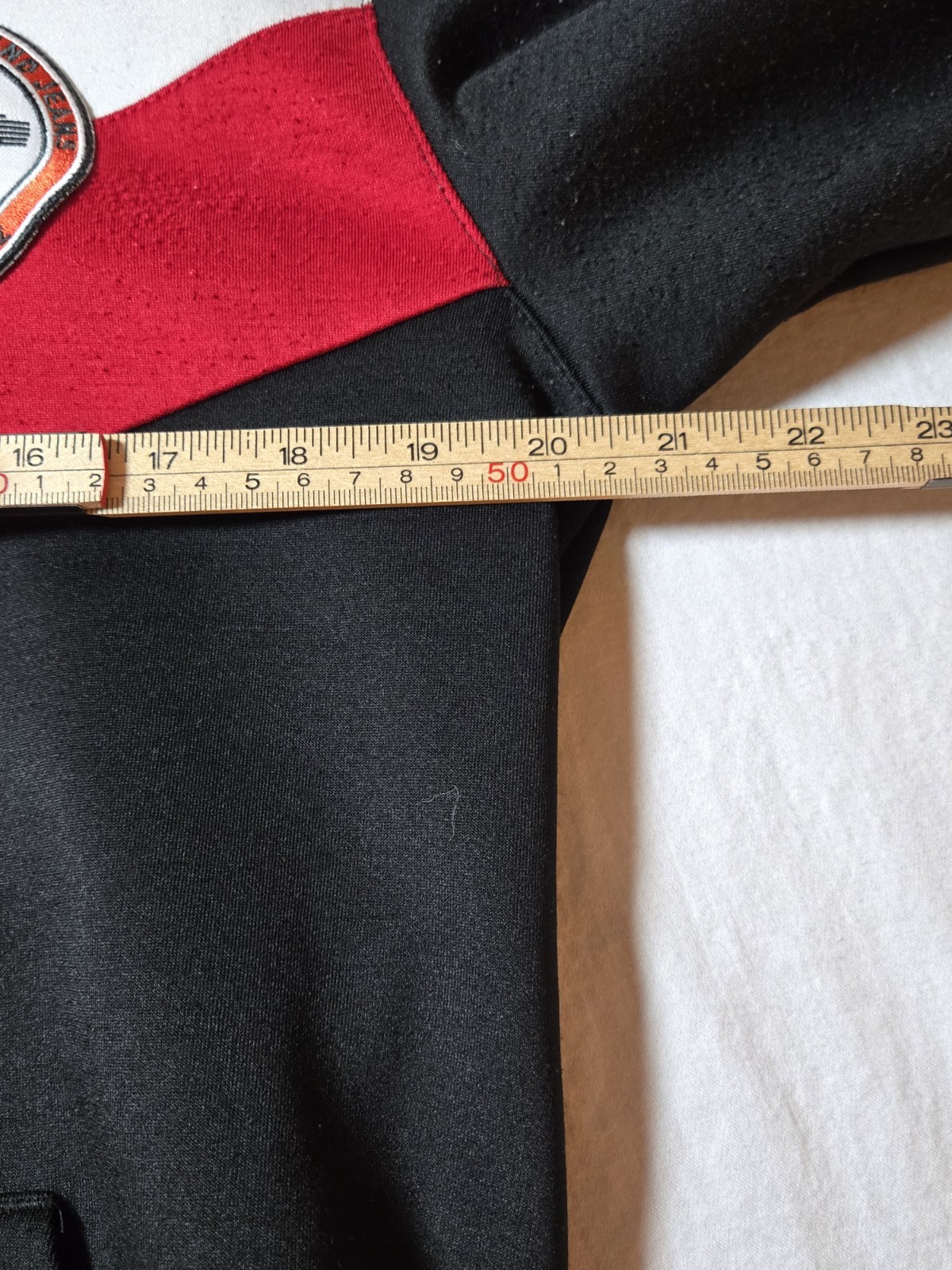 True Religion Mens Small Full Zip Sweatshirt/Jacket Black/Red Logo Patch thumbnail 5