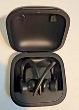 *PARTS Powerbeats Pro Bluetooth Earphones Black Not Charging Sound Great