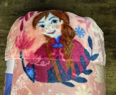 NEW DISNEY PRINCESS FROZEN ELSA ANNA KOHLS THE BIG ONE PLUSH THROW