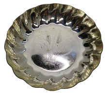 VINTAGE ETCHED FLORAL METALWARE DISH ORNATE TRINKET BOWL PLATE