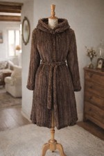 Manteau vintage en vison véritable – Élégance intemporelle