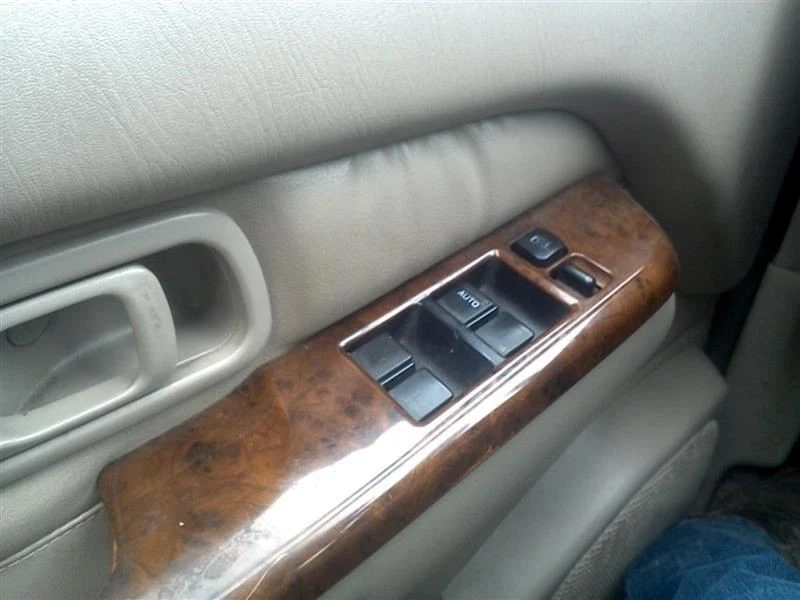 Driver Rear Door Vent Glass Thru 11/98 Fits 97-99 INFINITI QX4 250465 - Image 3 of 4