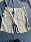 Adidas Golf Shorts Size 35 Grey Grid Pattern — photo 1