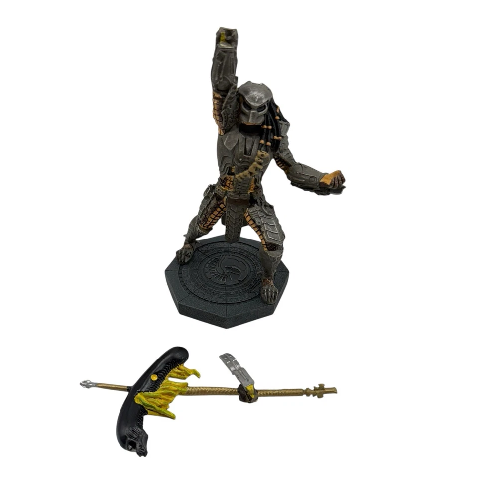 Eaglemoss Alien vs Predator AVP Hero Figurine Collection Scar 2016 Broken Hand - Image 3 of 4
