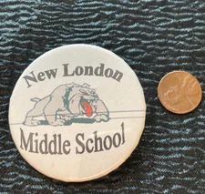 Button Badge Pinback New London Middle School Bulldog Mascot Wisconsin Flair