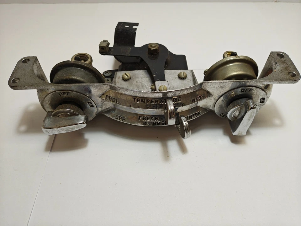 1953-54 Plymouth Instrument Panel Heater & Defrost Control Assembly 1479891 NOS. - Image 3 of 4