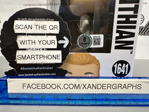 BOYD HOLBROOK CORINTHIAN SANDMAN 1641 FIRMADO AUTOGRAFIADO FUNKO POP-BAS BECKETT - Imagen 8 de 9