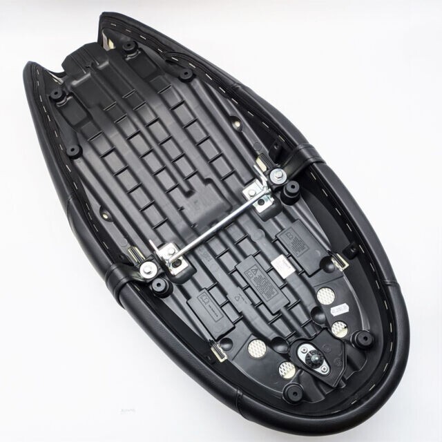 triumph t120 king and queen seat