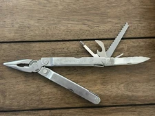 Leatherman Super Tool 04/00 Excellent!!