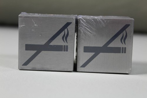 2 Métal non Fumeur Cube - Pub , Wirtshaus, Restaurant - Chaque Env. 5 CM S176 - Photo 12 sur 12