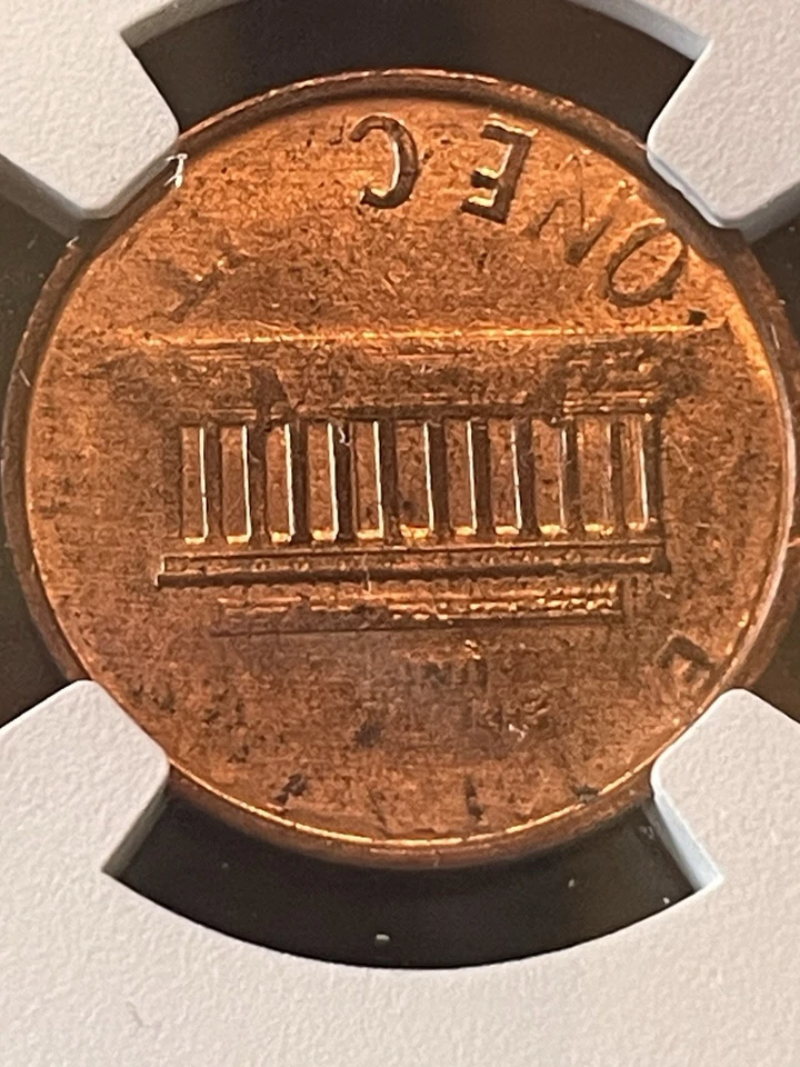 1982-2008 Certified Mint Error Lincoln Mem Coin Struck Though Obverse Reverse - Image 4 of 4