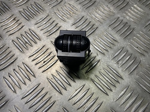 VW PASSAT B5 3B2 Schalter zur Einstellung der Scheinwerferhöhe 22095752