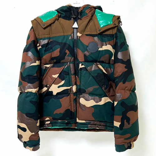 Moncler Men’s Camo Hooded Down Puffer Jacket Size 3 Logo Zip Short