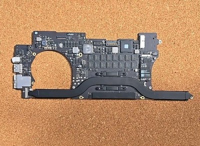 A1398 Logic Board Mitte 2015 i7 2,2GHz 16GB RAM funktionstüchtig original 820-00138-A