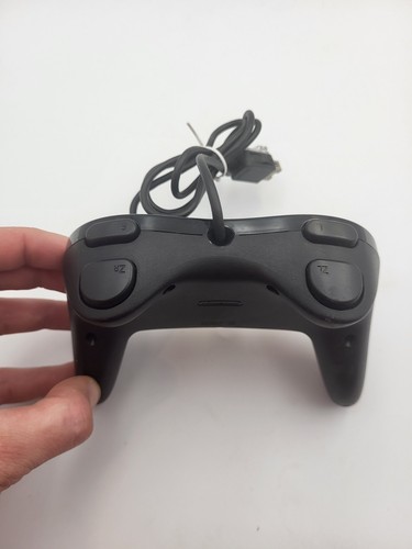 Nintendo Wii Official Classic Pro Black Controller Pad Wired Handheld RVL-005 - Picture 6 of 7