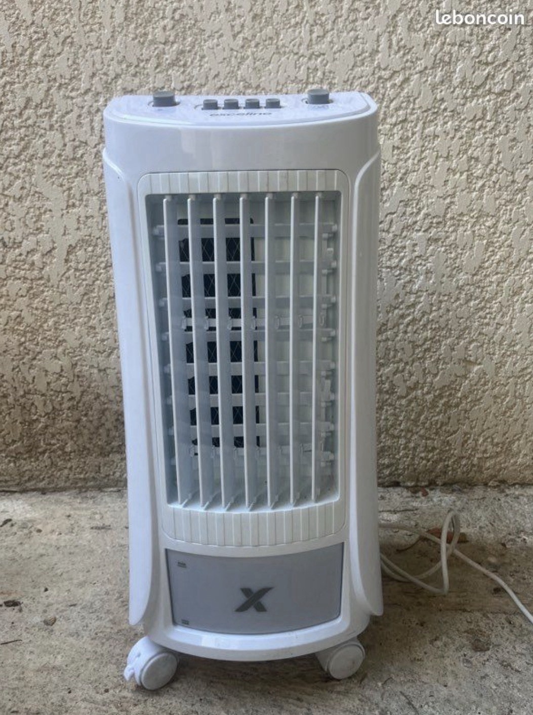 Ventilateur rafraîchisseur d'air au design colonne moderne avec panneau tactile