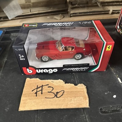 Burago  1:24 FERRARI 250 GT Berlinetta Passo Corto Alloy Diecast Cars Model Toy