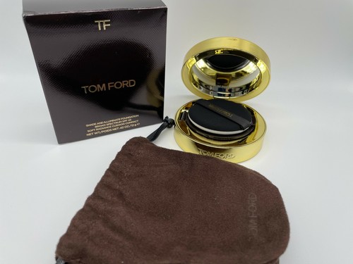 Tom Ford Shade And Illuminating Foundation Soft Radiance Cushion Compact SPF 45 - Picture 4 of 7