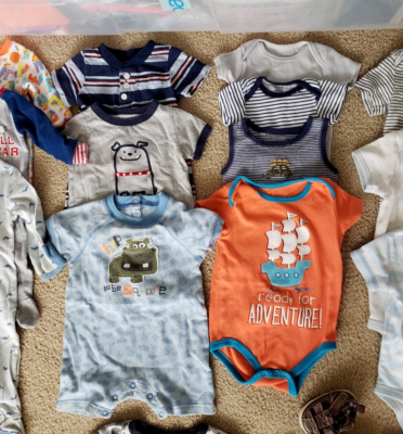 LOT OF 30 ASSORTED BABY BOYS CLOTHES SIZES 0-3 M, 3-6 M, 6-9 M, 12
