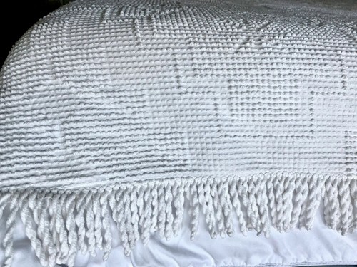 Vintage Fashion Manor Blanket White Fringe Farmhouse 89x98 Full Boho throw - Picture 2 of 18