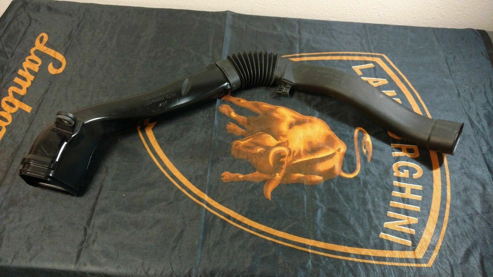  AUDI R8 4S3 4S9 REAR RIGHT PASSENGER AIR DUCT INTAKE OEM 4S0129520F 4S0129510B