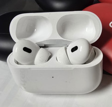 Apple AirPods Pro with Wireless Charging Case - White - AS-IS
