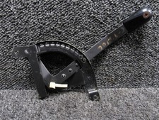 1213315-5, 1213316-1 Cessna 210L(T) Cowl Flap Lever Assembly with Bracket 1213315-5, 1213316-1 Cessna 210L(T) Cowl Flap Lever Assembly with Bracket