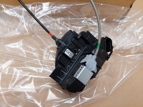 Nissan Juke F15 Front Left Door Lock 2010-2019 805011KK1B Genuine NEW - Picture 6 of 16