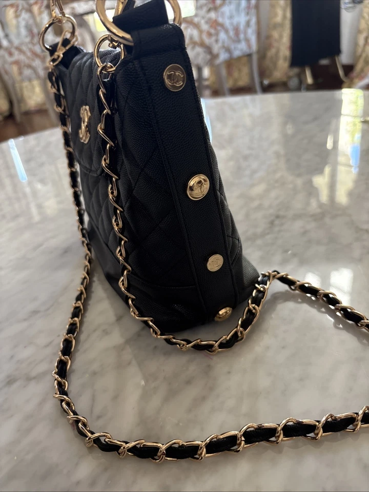 Bolsa de mão de couro vegana Chanel GWP presente com compra não boutique - Imagem 3 de 4