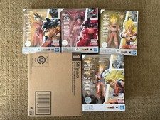 Bandai S.H.Figuarts Dragon Ball Z Son Goku Collection