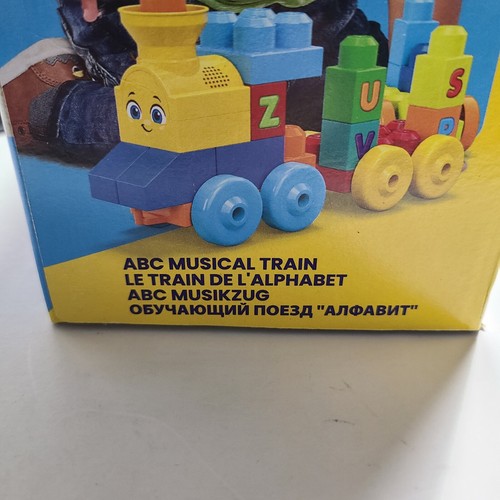Mega Bloks ABC Musical Train with 50 Pieces and Sound from Fisher-Price. - Picture 17 of 20