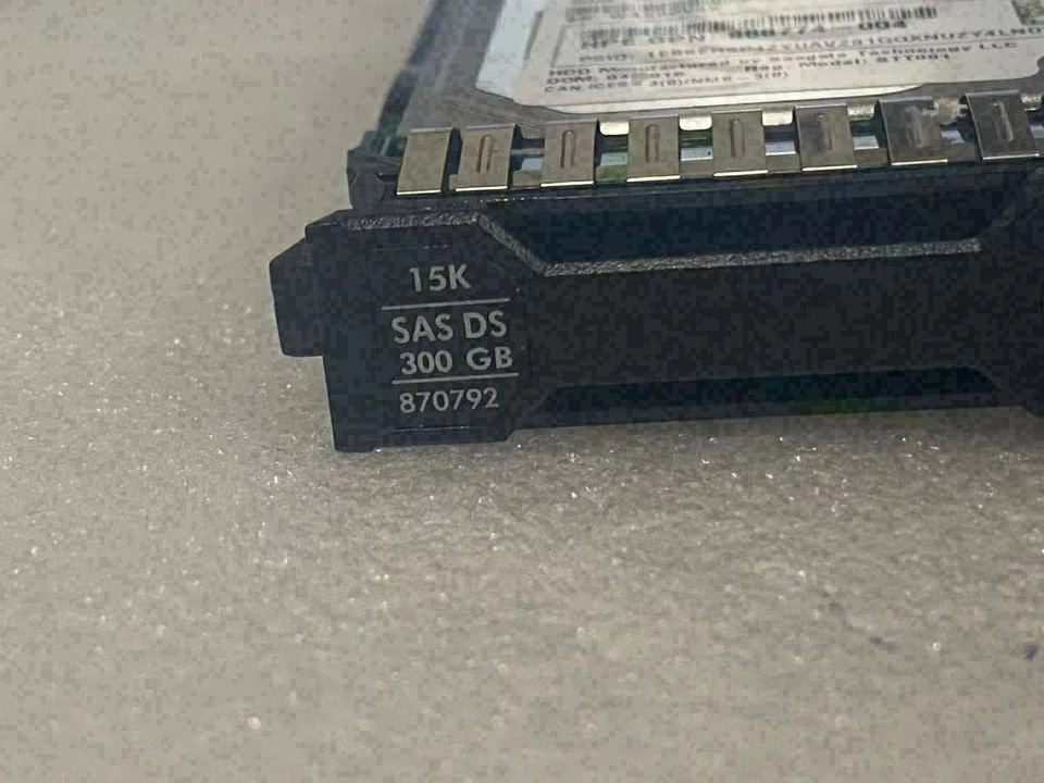 870753-B21 HP 300GB 15K 12G SFF 2.5" SAS SC DS HDD HARD DRIVE 870792-001 - Image 3 of 3