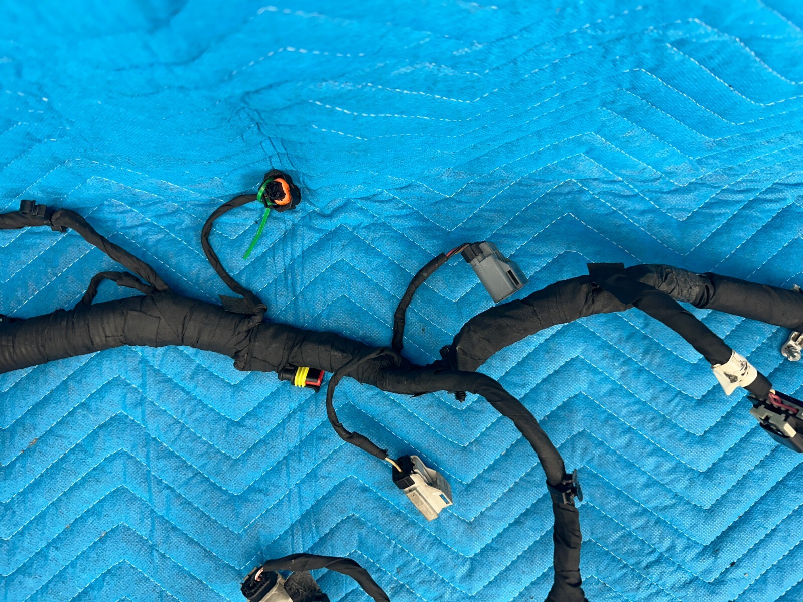 Nissan Titan XD 5.0L Diesel 4WD Engine Wiring Harness 2016 OEM