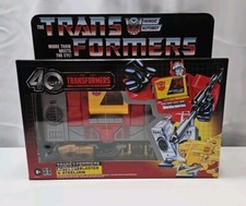 Transformers Retro 40th Anniversary Blaster & Steeljaw Autobot Action Figure