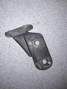 BMW 3 Coupe E36 Stoßstangenhalter vorne rechts 8122578 2.50 Petrol 33749008