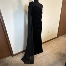 Eliza J Black Velvet One Shoulder Flower Beaded Long Gown Dress Size 10
