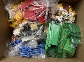 2012 LEGO Duplo Set 6157 BIG ZOO Complete Set Animals & People 147 pcs Ages 2-5